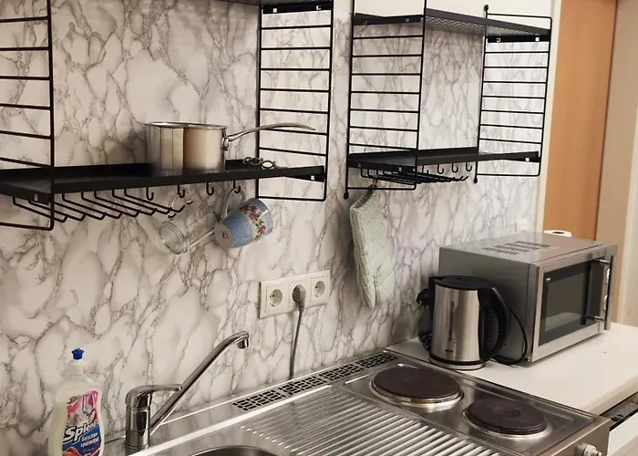 The Small Nest Apartment *